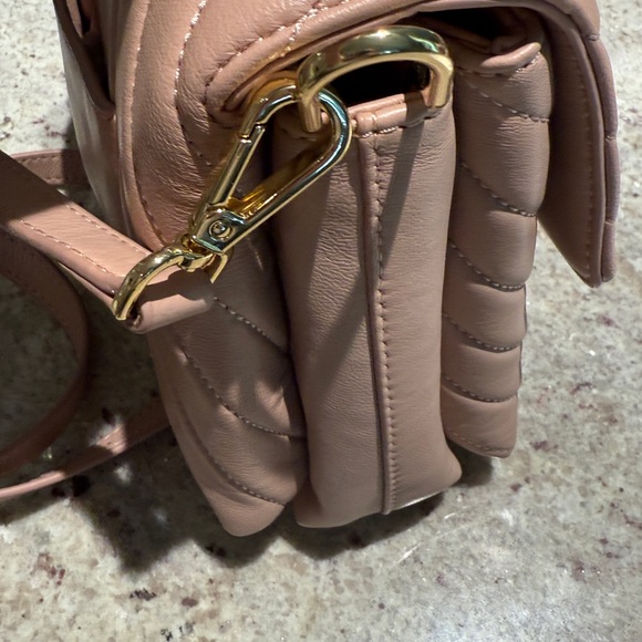 Quince Leather Quilted Pink Handbag - Picture 7 of 7